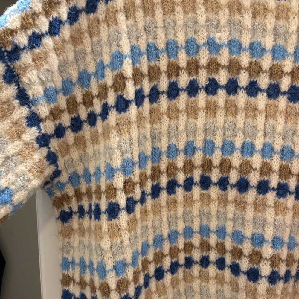 Blu Pepper Diamond Print Button Front Cardigan - Large - Picture 6 of 9